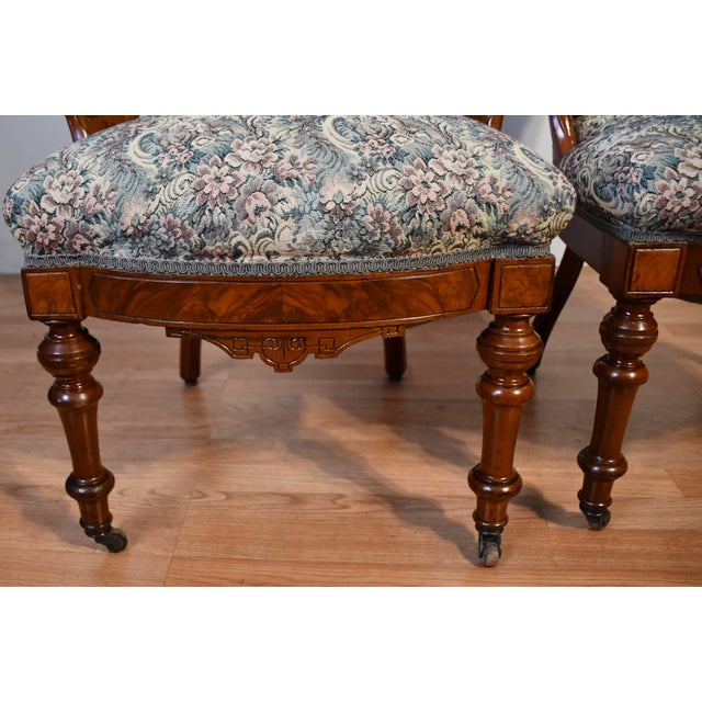 Mid 19th Century 1860s Pair of Antique Victorian Carved Walnut Living Room Chairs/ Side Chairs For Sale - Image 5 of 11