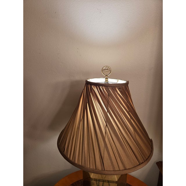 Vintage Chinoiserie Hexagonal Reverse-Painted Glass & Brass Table Lamp For Sale - Image 14 of 15