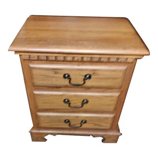 Late 20th Century Vintage Solid Wood 3 Drawer Nightstand For Sale