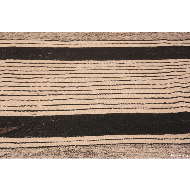 2020s Modern Neutral Abstract Geometric Flatwoven Kilim Area Rug For Sale - Image 5 of 8
