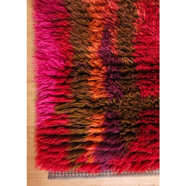 1970s Mid-Century Modern Handmade Rya Rug with Sunburst in Wool, Denmark, 1970s For Sale - Image 5 of 7
