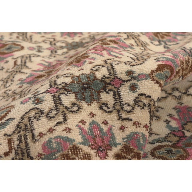 Vintage Turkish Sivas Rug, 05'08 X 10'00 For Sale In Dallas - Image 6 of 10