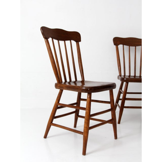 Antique Plank Seat Farmhouse Windsor Dining Chairs Set of 4 For Sale - Image 13 of 17