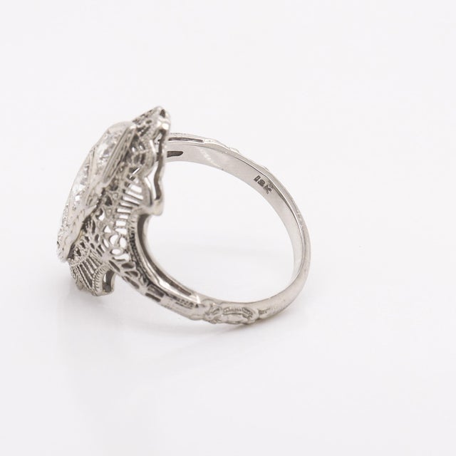 Antique Art Deco 14k White Gold & Three-Stone Diamond Filigree Ring For Sale - Image 9 of 10