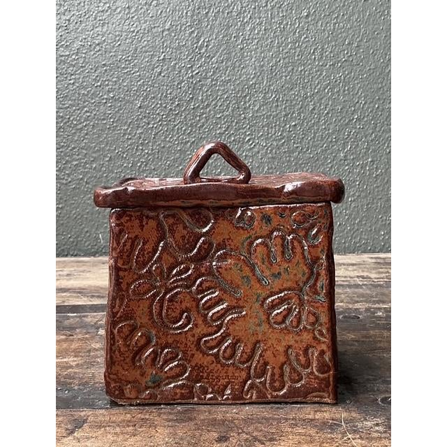 Ceramic Vintage Aboriginal Studio Pottery Lidded Floral Box For Sale - Image 7 of 12