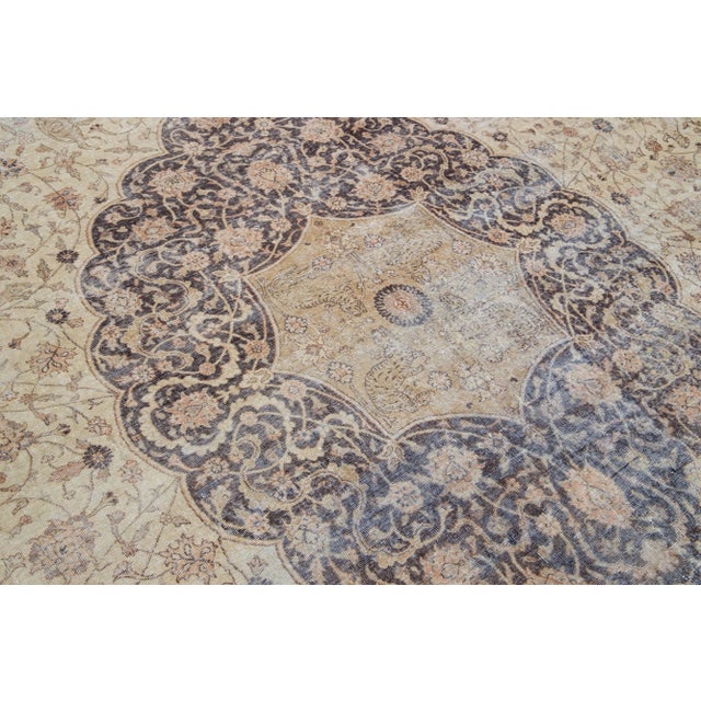 Beige Oversize Antique Turkish Sivas Wool Rug Handmade Medallion in Beige Color For Sale - Image 8 of 9