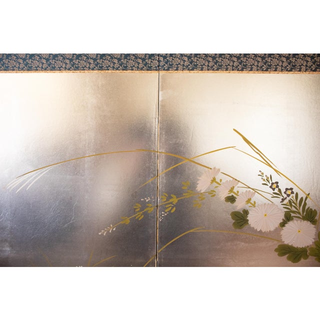 1970s Shōwa Era Japanese Byobu Screen "Chrysanthemums" on Silver Background For Sale - Image 11 of 18