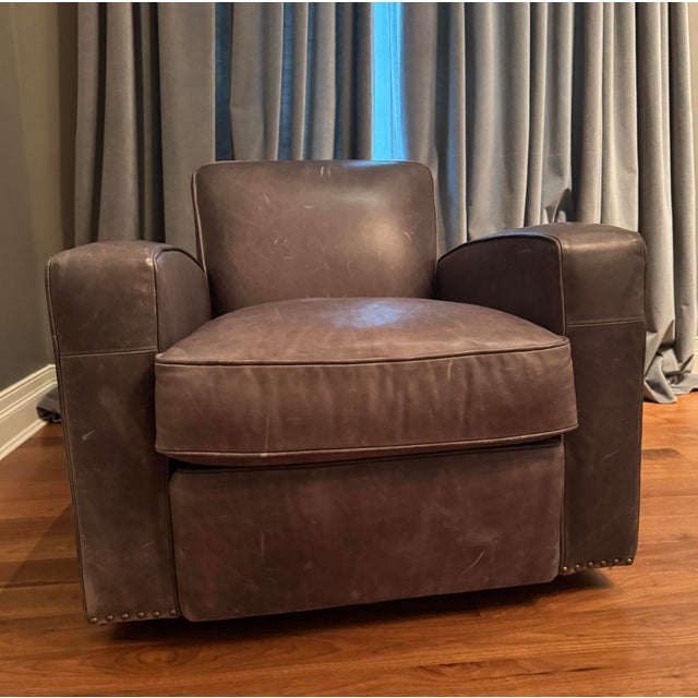 Pewter Leather - ITALIAN BERKSHIRE Originally $5080 Hand assembled by master craftsmen in Hickory, North Carolina. Defined...