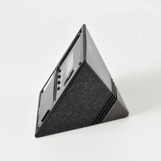 German-Speaking Pyramid Talking Clock from Seiko, 1980s For Sale - Image 6 of 8