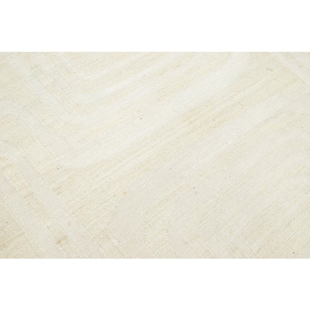 Textile Modern Dhurrie Natural Jute & Wool Rug Handmade in Ivory For Sale - Image 7 of 9