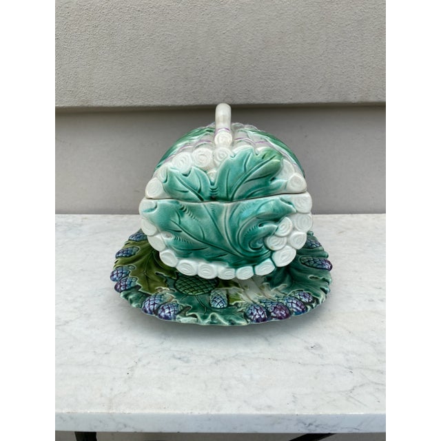 Green 19th Century Majolica Asparagus and Artichoke Tureen Saint Amand For Sale - Image 8 of 9