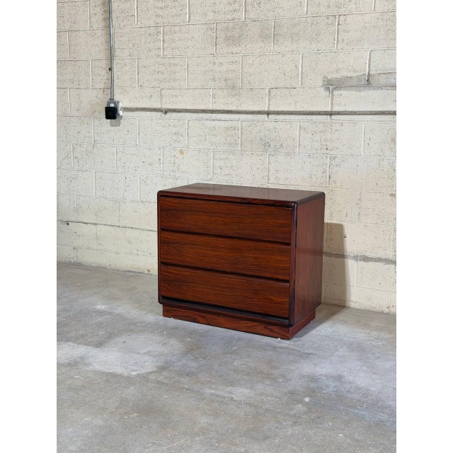 Brown Danish Mid Century Modern Rosewood Small Dresser Cabinet by Brouer For Sale - Image 8 of 10