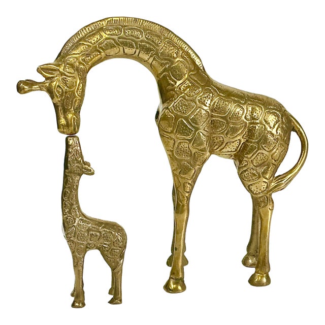 1960s Vintage Hollywood Regency Boho Chic Brass Giraffe With Calf Sculpture - Set of 2 For Sale