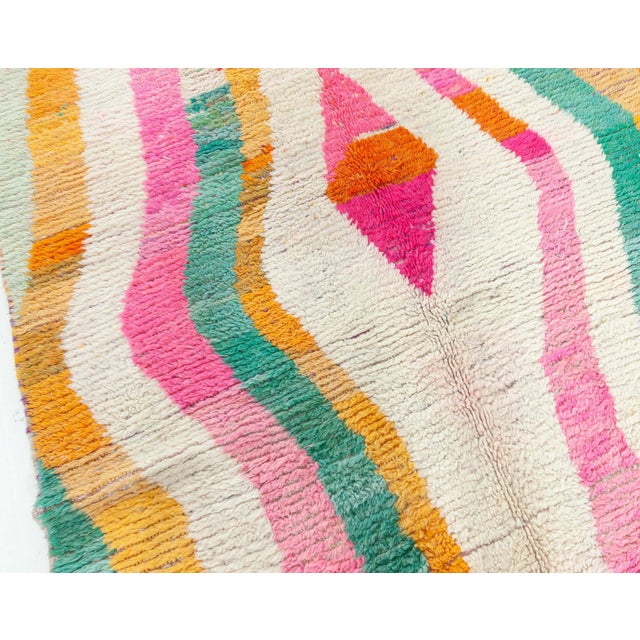 Geometric Modern Tribal Waves Soft White Rug "Blush Dune" by Doris Leslie Blau For Sale - Image 9 of 9