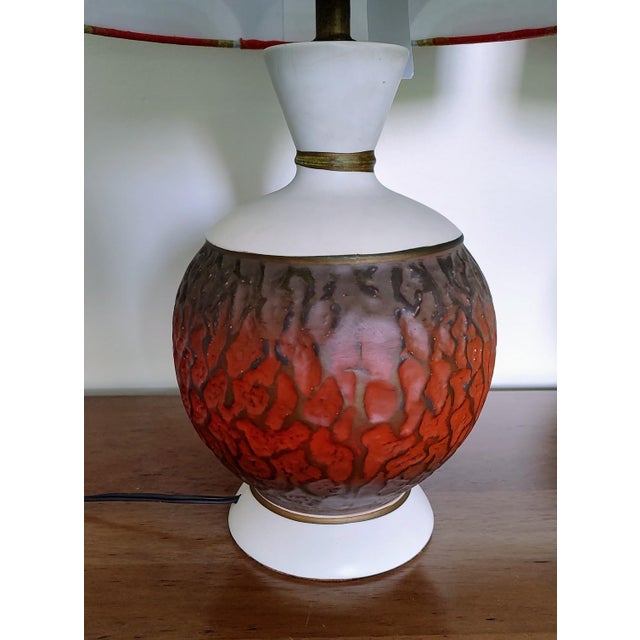 1950s 1950s Mid-Century Modern Lamps With Retro Shades - a Pair For Sale - Image 5 of 9