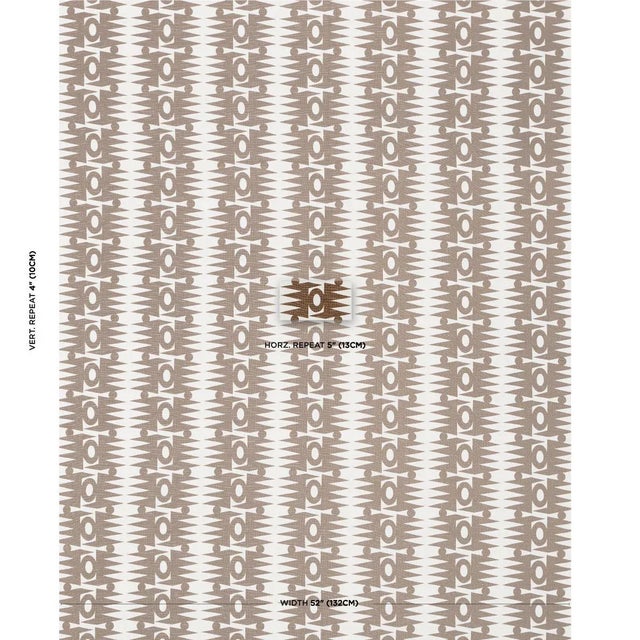 Created in collaboration with Drusus Tabor and named for the Egyptian sun god, Ra is a dynamic geometric design that...