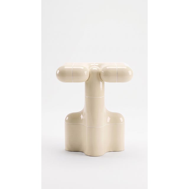 U - 001 Side Table in Ivory by Rollo Studio For Sale - Image 4 of 6
