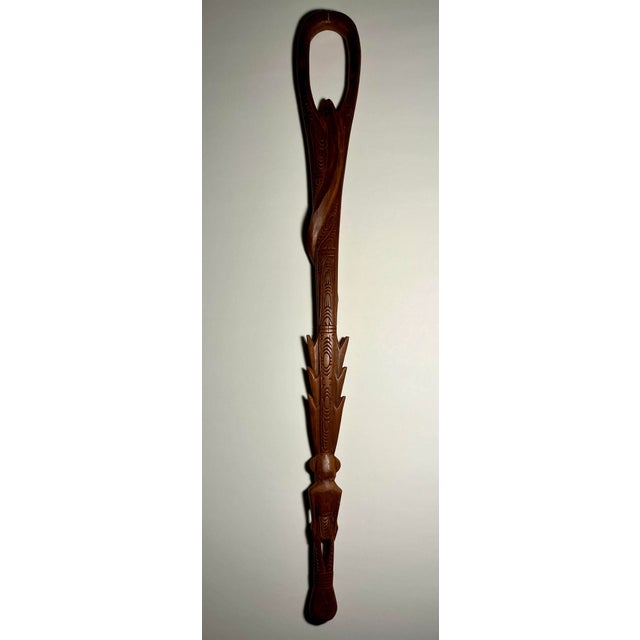 Vintage Papua New Guinea Coastal Sepik Murik Lakes Hand Carved Walking Stick Aprox. dimensions: 35.5"L x 4"W Good vintage...