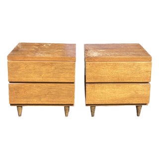 Vintage Mid-Century Modern Walnut Nightstands by Bassett Furniture - A Pair For Sale