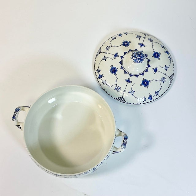 1950s Vintage English Boho Chic Gustavian Denmark Pattern Covered Dish, Casserole Style. For Sale - Image 13 of 16