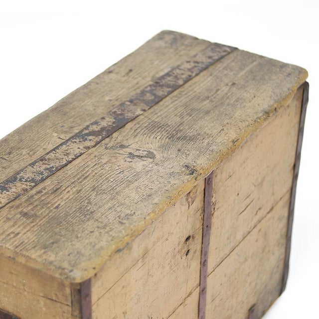 Antique pine transport chest whilst purchasing the contents of an old local agricultural museum in the Fränkisches...