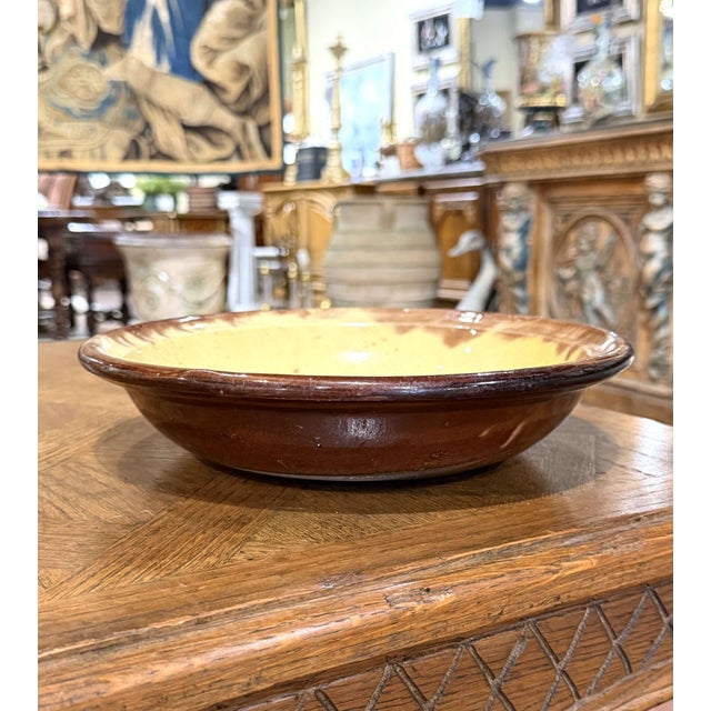 19th Century French Provençal Glazed Terracotta Serving Bowl For Sale In Dallas - Image 6 of 8