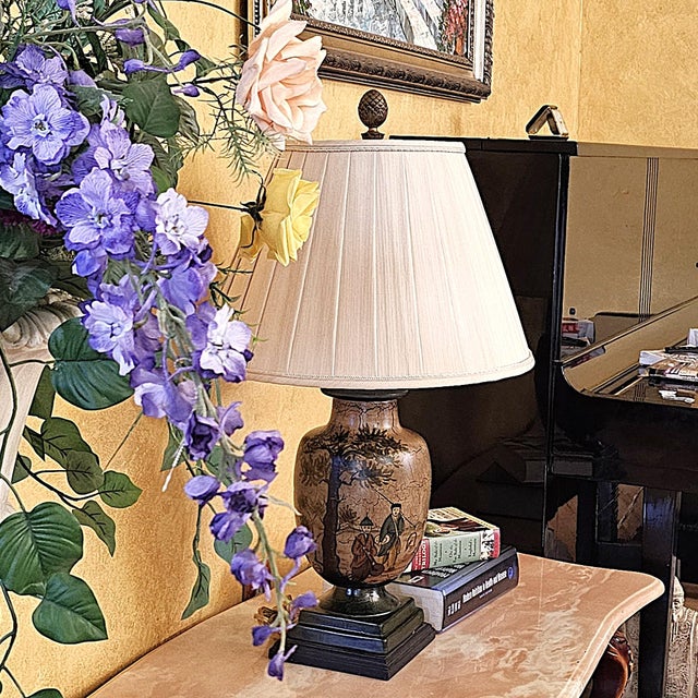 John Richard Japanese Satsuma Hand-Painted Ceramic Table Lamp With Scenic Motif For Sale - Image 13 of 18