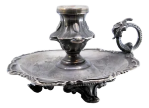 Silver Paddle with Shell Shape and Engraved Plant Motifs