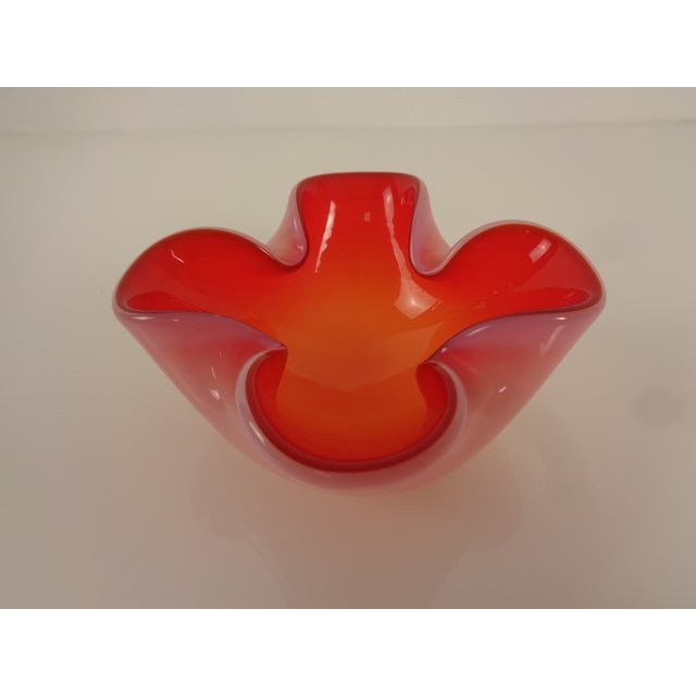 Murano ashtray or bowl made of glass from the 1960s. I have official proof of authenticity such as vintage catalogs,...