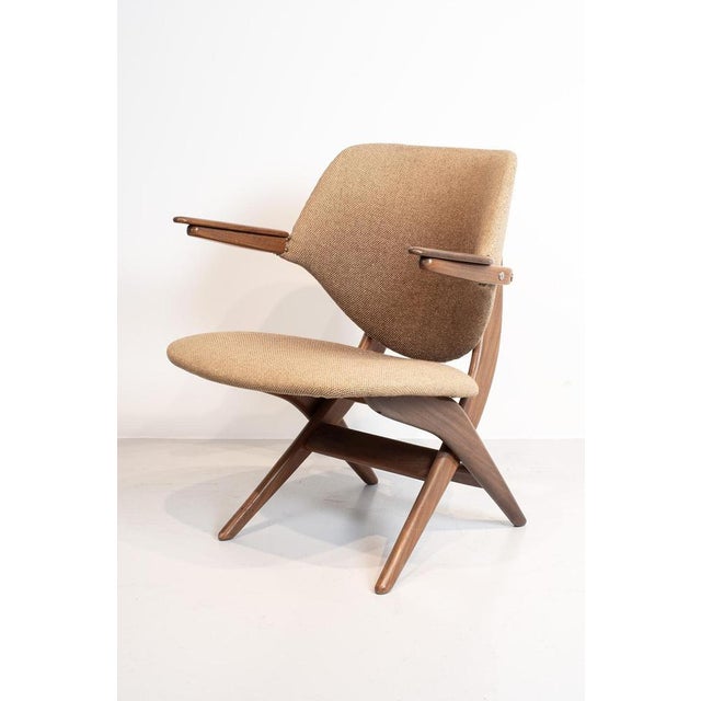 Louis van teeffelen for wébé lounge chair. This model from the 60’s is called ‘pelikan’ or ‘scissor’. A beautiful typical...