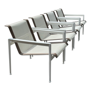 Richard Schultz 1966 Lounge Chairs With Arms by Knoll
