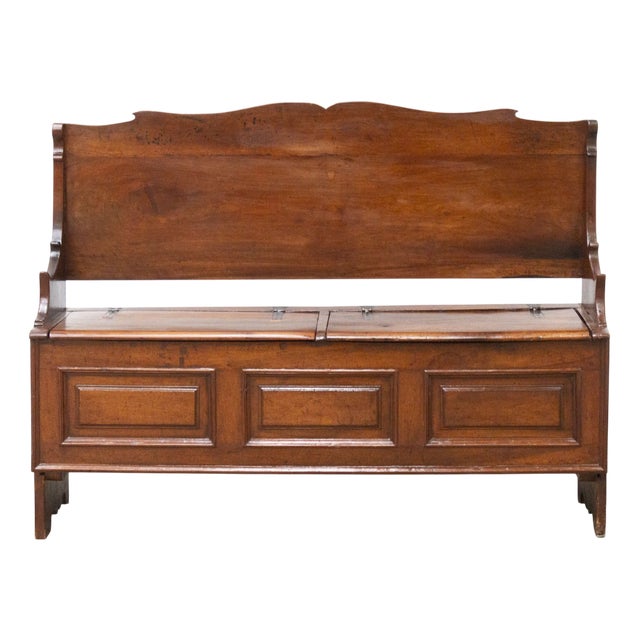 Antique Chest in Walnut, 1700s For Sale