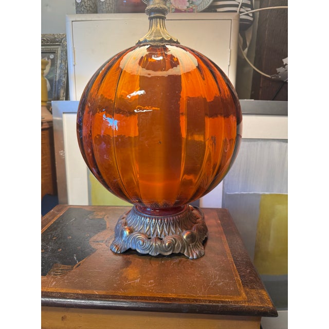 1960s 1960s Hollywood Regency Amber Glass Globe Lamp For Sale - Image 5 of 11