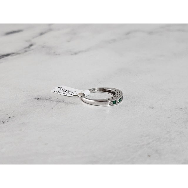 2020s Emerald & Diamond Diamond Wedding Band 14k White Gold, Size 8 For Sale - Image 5 of 6