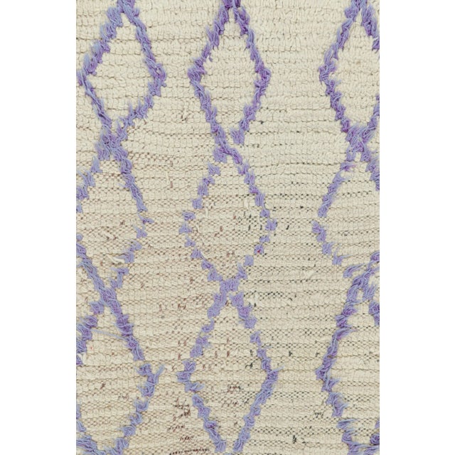 Moroccan Vintage Moroccan Runner Rug in White With Purple Lozenges, From Rug & Kilim For Sale - Image 3 of 7