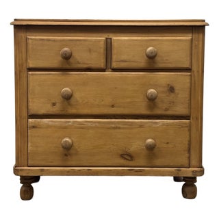 19th Century English Pine Chest of Drawers For Sale