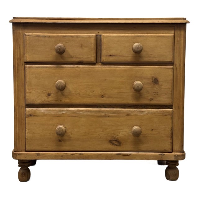 19th Century English Pine Chest of Drawers For Sale