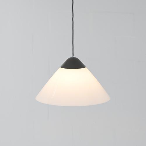 Pendant Lamp by Hans J. Wegner for Louis Poulsen, 1970s For Sale - Image 3 of 18