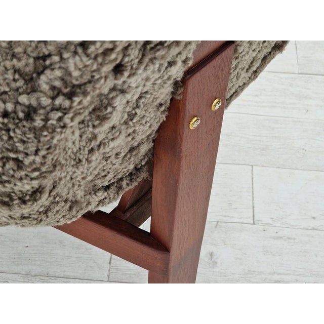 Wood Set of Teak Danish Model Medalie Armchairs in Sheepskin and Teak by Bent Møller Jepsen, 1960s For Sale - Image 7 of 18