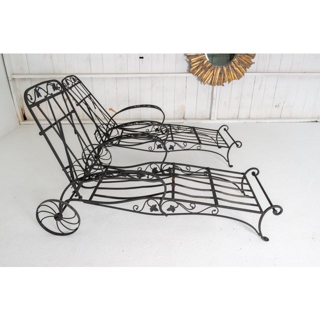 Pair of 1940s Attributed Salterini Mt Vernon Wrought Iron Chaise Lounges For Sale - Image 10 of 13