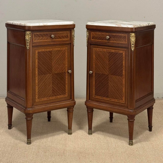 Early 20th Century Pair of Antique French Louis XVI Marquetry Marble Top Nightstands ~ End Tables For Sale - Image 5 of 18