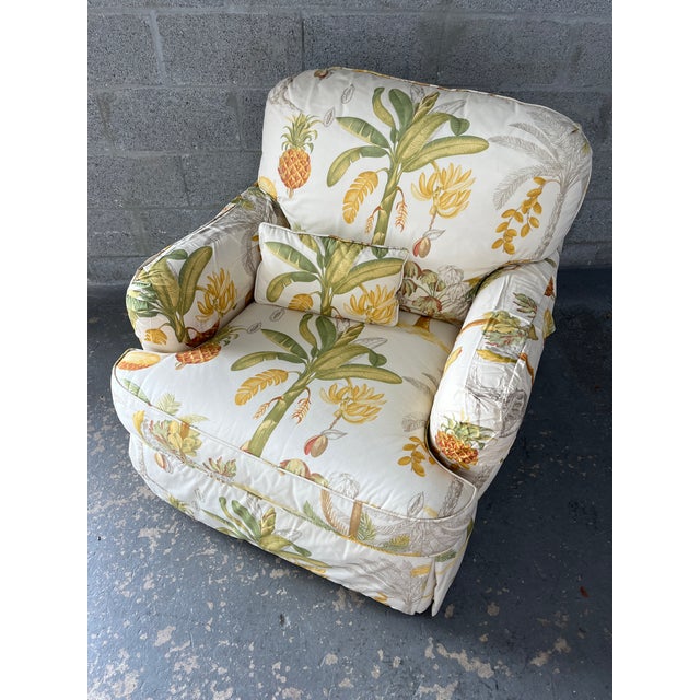 Hollywood Regency Botanical Print Upholstered Lounge Chair by Sherrill Furniture Co. Circa 1980's. For Sale - Image 3 of 18
