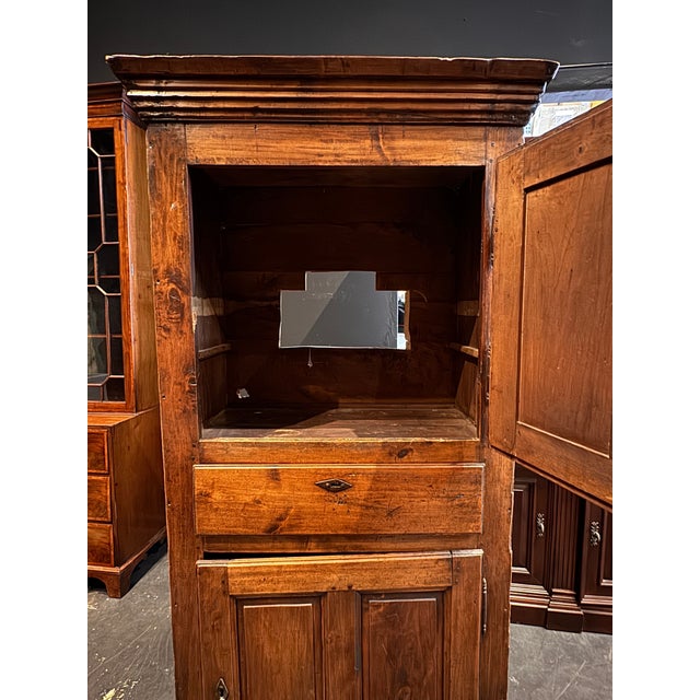 Antique French Country Knotty Pine Bonnetière Armoire With Diamond Carvings, Late 18th Century For Sale In Miami - Image 6 of 11