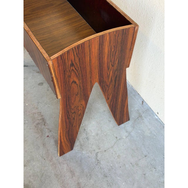 Danish Rosewood Planter Stand – Vintage Mid Century Modern Plant Holder For Sale - Image 9 of 9