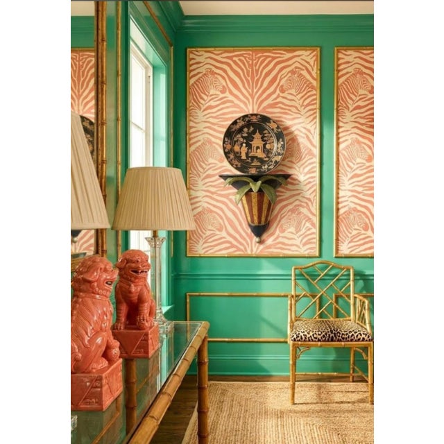 Hollywood Regency Vintage Palm Beach Regency Striped Painted Metal Palm Tree Wall Bracket / Shelf For Sale - Image 3 of 9