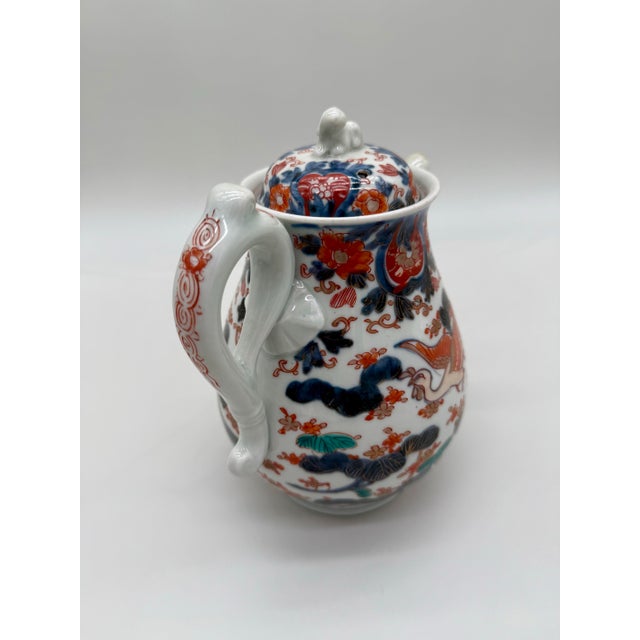 Japanese Imari Tea & Coffee Service Ca. 1700 – Arita Export Ware, Edo Period – 4 Pieces For Sale - Image 4 of 9