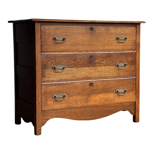 Late 19th Century Antique Oak Chest of Drawers For Sale