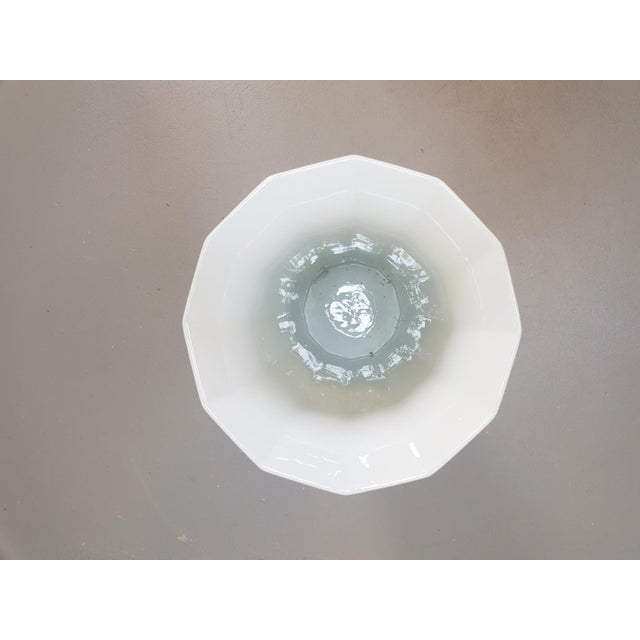 Large Floor Vase in Porcelain by Tapio Wirkkala for Rosenthal Polygon Studio Line, Germany, 1980s For Sale - Image 14 of 15