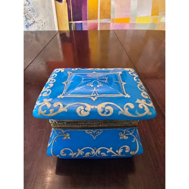 Early 19th Century Antique Museum Opaline Glass Jewelry Box Casket For Sale - Image 4 of 11