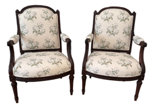 Pair of Louis XVI French Neoclassical Arm Chairs Newly Upholstered in Bowood Union